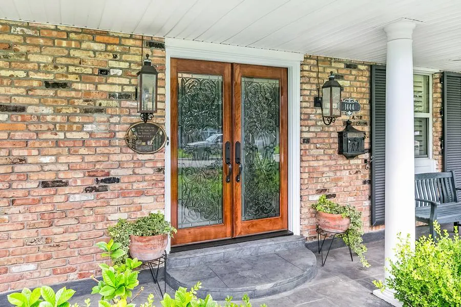 Would you replace these leaded glass doors?